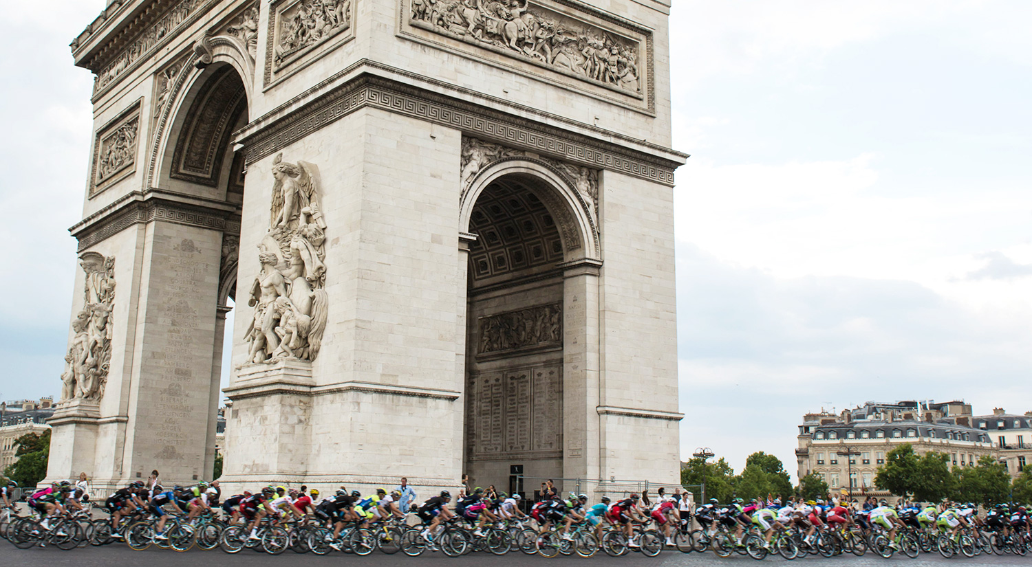 The peloton on the Champs-Élysées, Tour de France - Stage 21, 2014