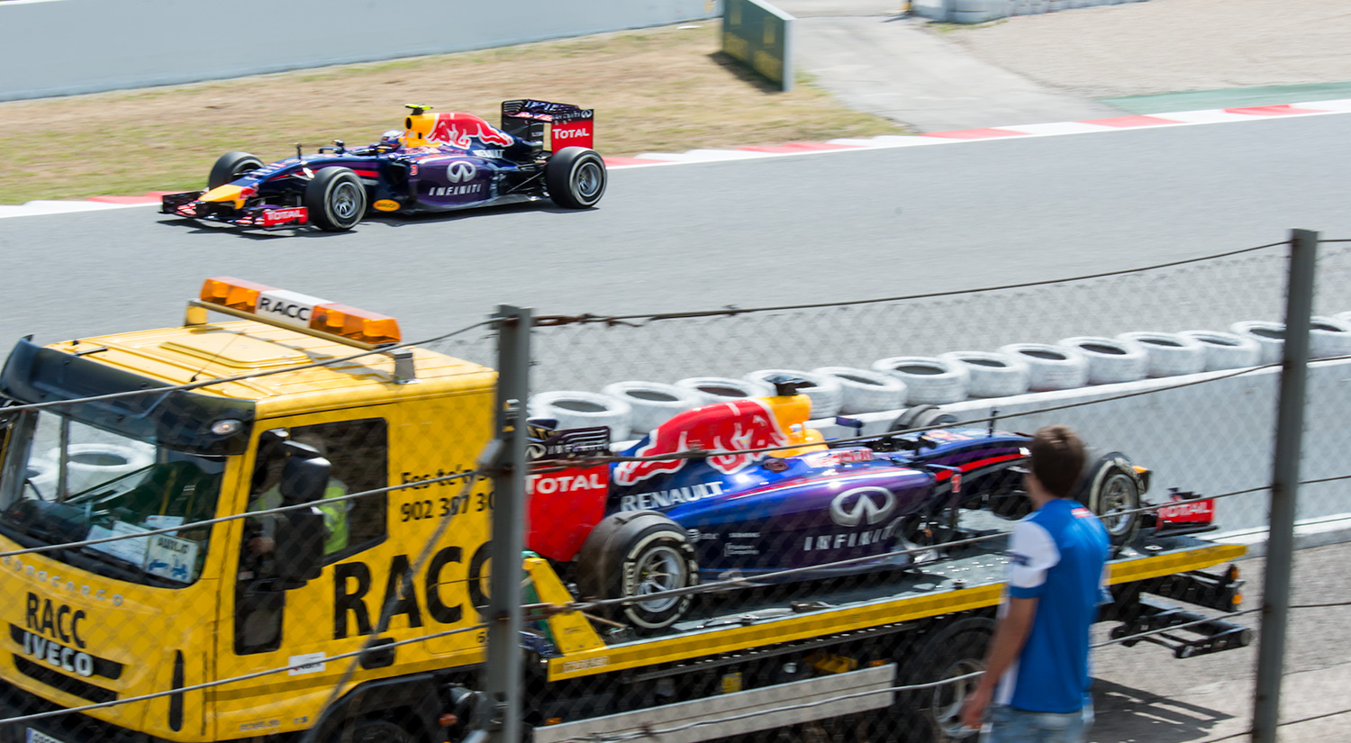 Daniel Ricciardo & Sebastian Vettel,  Circuit de Catalunya, Barcelona, Spain, 2014