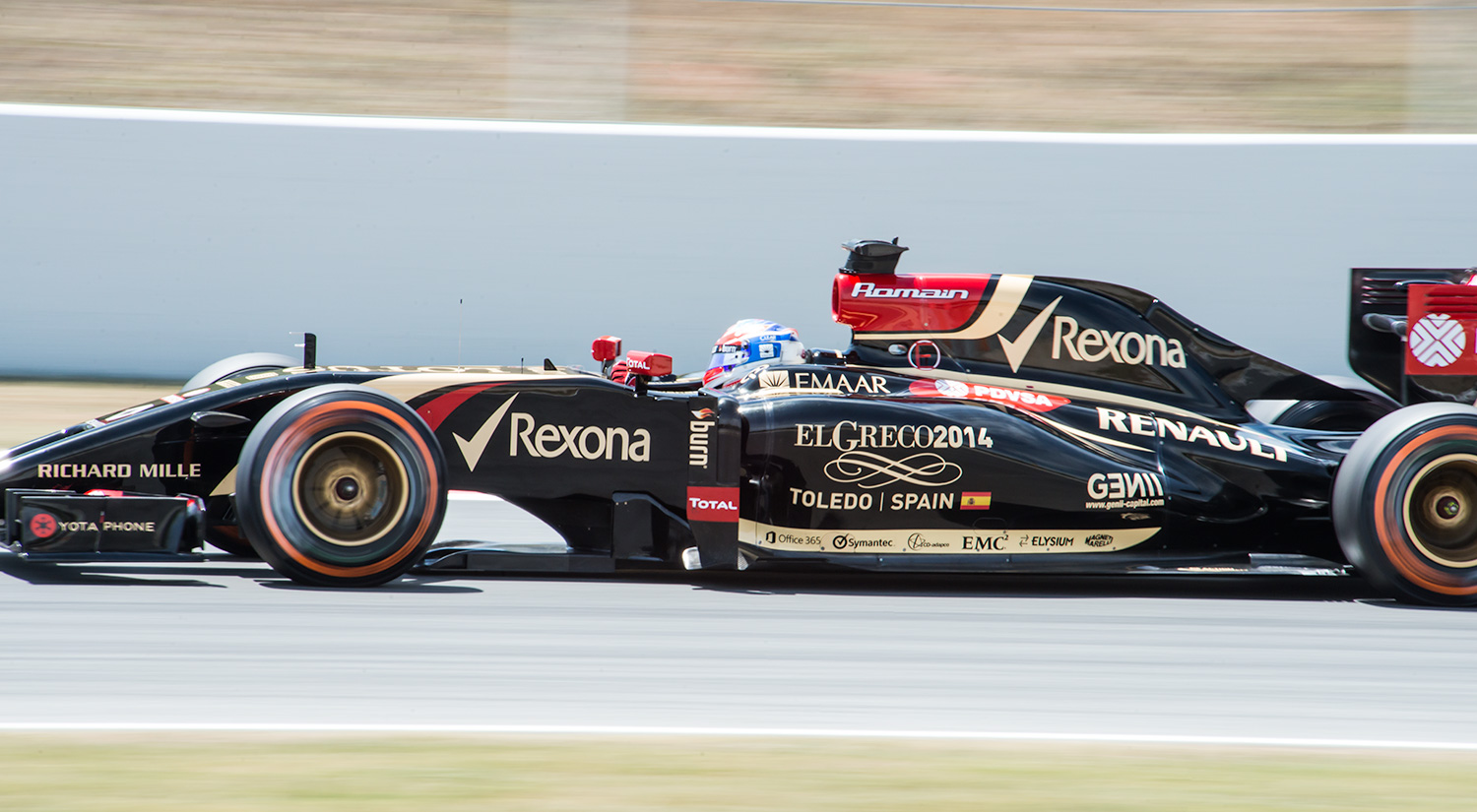 Romain Grosjean - Lotus,  Circuit de Catalunya, Barcelona, Spain, 2014