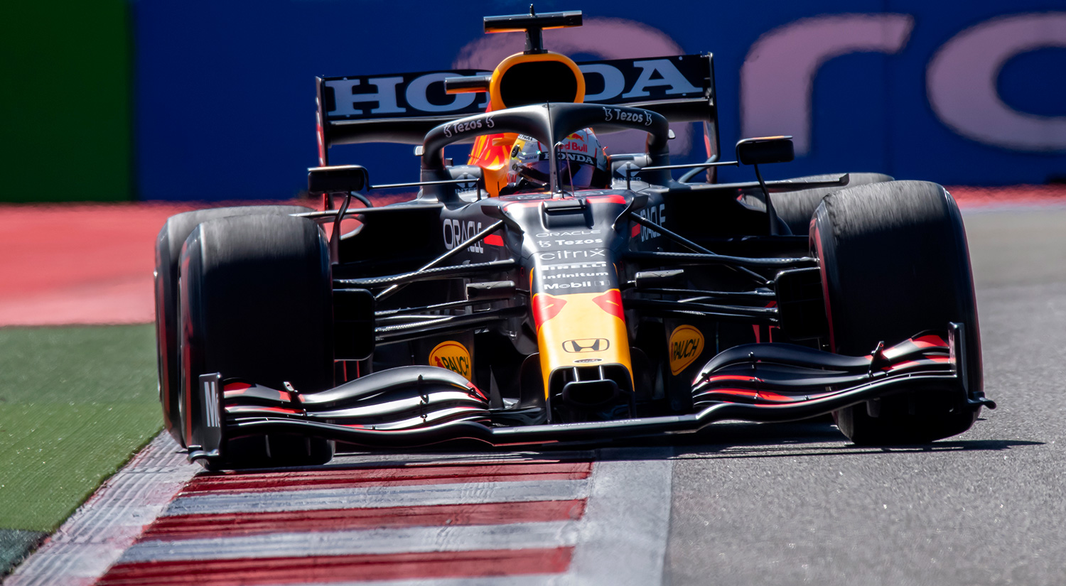 Max Verstappen - Red Bull Racing, Sochi, 2021