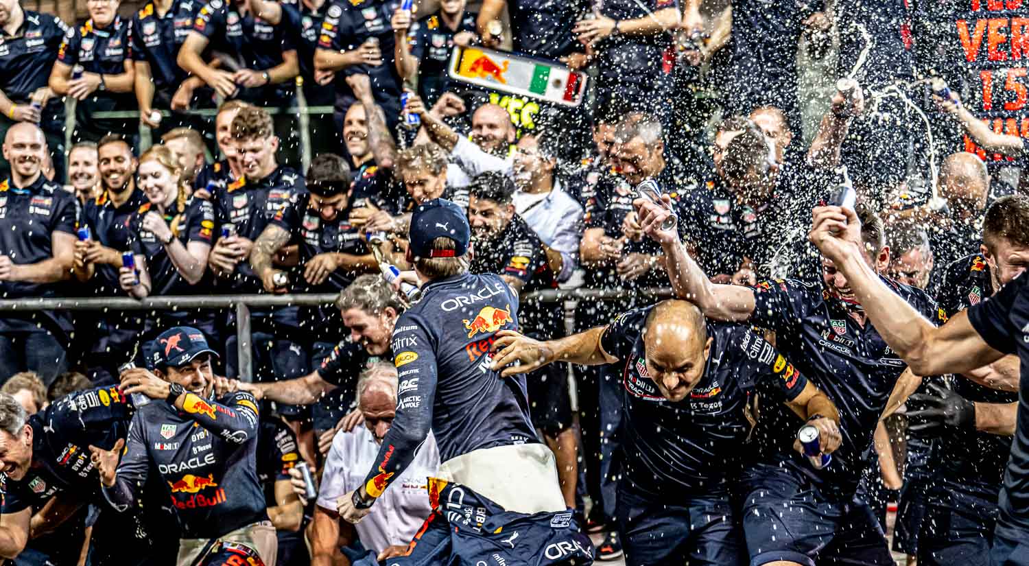 Max Verstappen - Red Bull Racing, Yas Marina, 2022