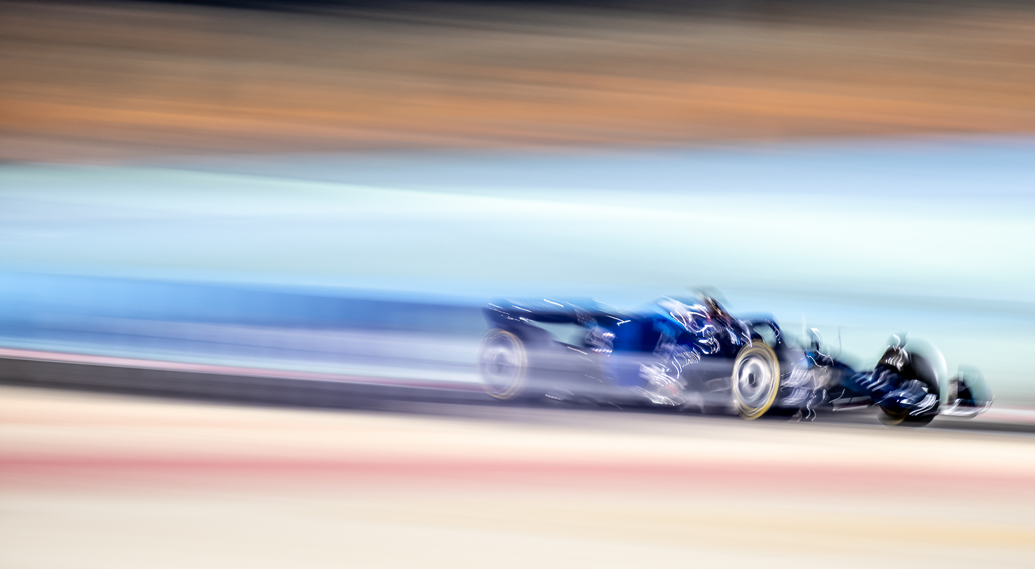 Alex Albon - Williams, Bahrain International Circuit, 2022